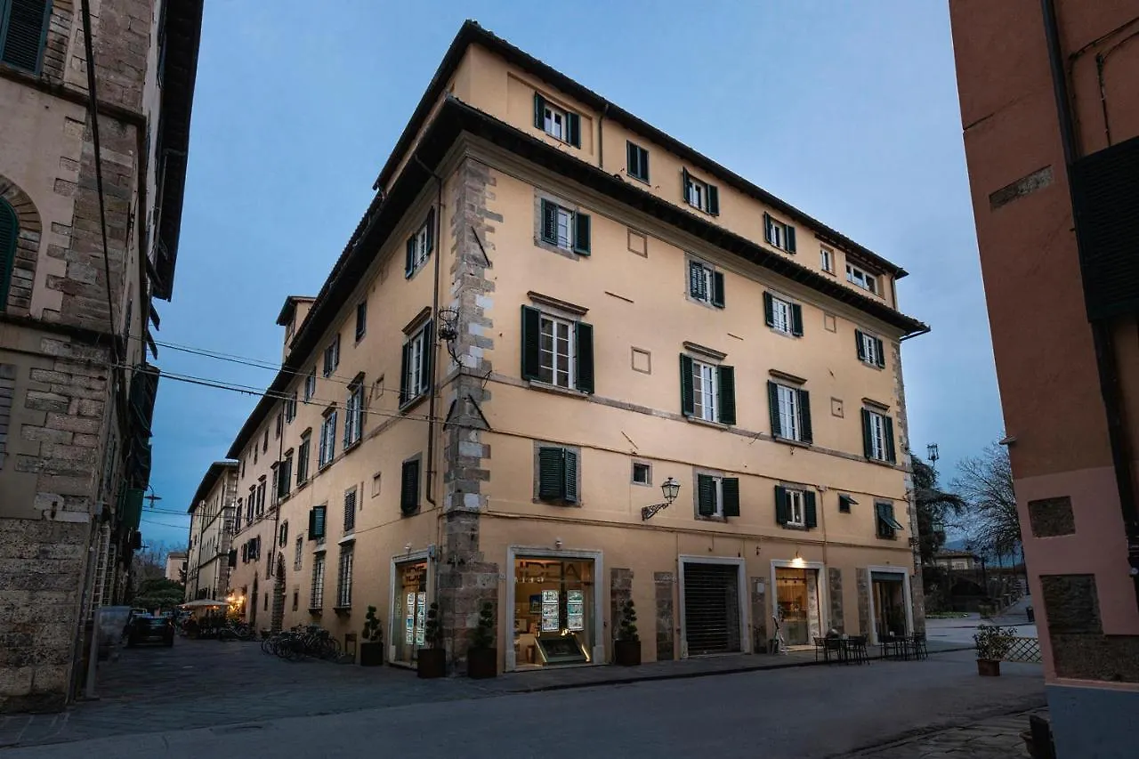 Aparthotel Grand Universe La Residenza Lucca