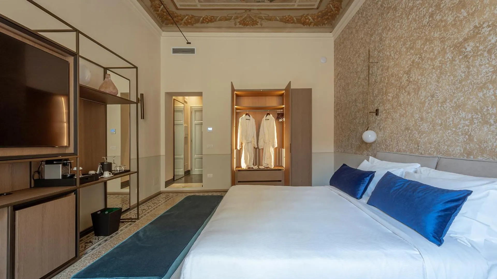 Aparthotel Grand Universe La Residenza Lucca